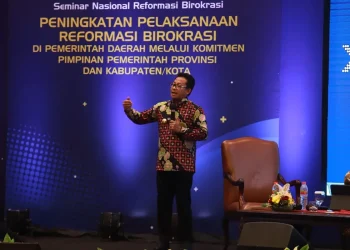 kabupaten - Jadi Perwakilan Kabupaten/Kota di Seminar Nasional Kemenko Polhukam, Sutiaji Singgung Reformasi Birokrasi
