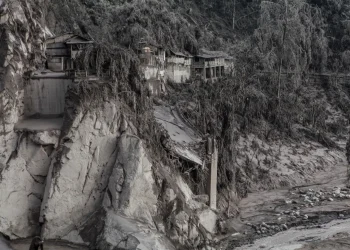 foto - Foto: Dampak Erupsi Gunung Semeru