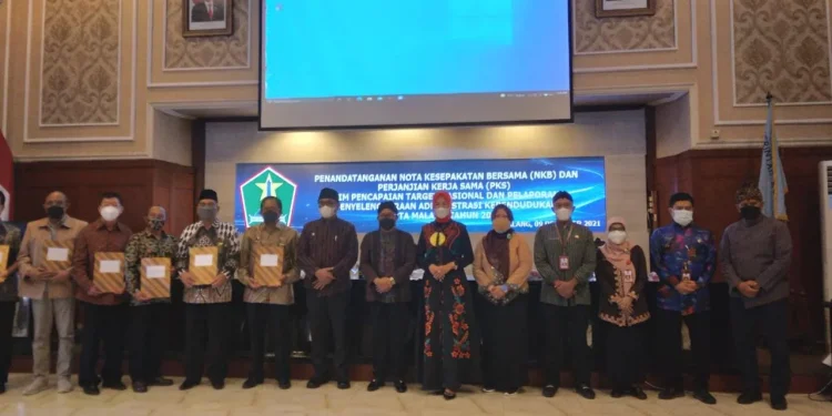 kependudukan - Pemkot Malang Tingkatkan Tertib Administrasi Kependudukan