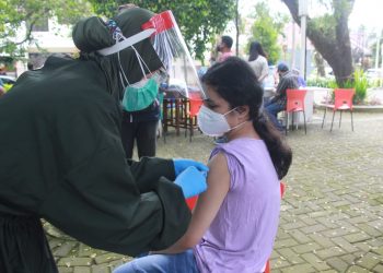 Ilustrasi vaksinasi COVID-19 bagi anak di Kota Malang. Foto: Rubianto