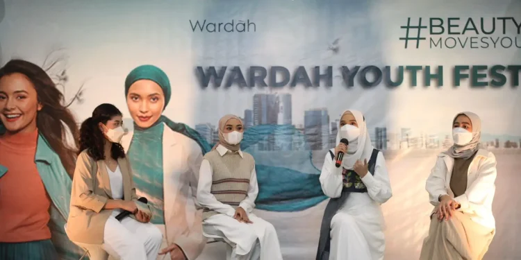 wardah - Wardah Moves Youth Fest Surabaya, Bergerak Membawa Perubahan