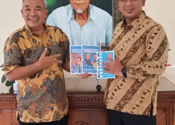 Berkah Sharing Komunikasi dan Motivasi di ASPOO Jateng, Dr Aqua Dwipayana Diminta Jadi Pembina