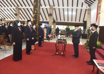 birokrasi - Penyederhanaan Birokrasi, Sanusi Lantik 401 Pejabat Fungsional