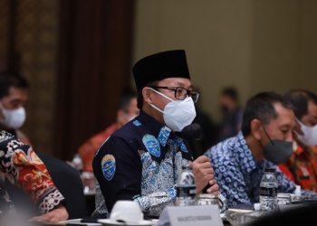 Wali Kota Malang, Sutiaji, memaparkan revisi RTRW di Kementerian ATR/BPN, Rabu (15/12/2021). (Foto: Dokumen)