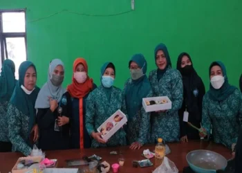 Hasil pembuatan dodol inovasi KKNT mahasiswa Unikama