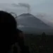 Gunung Semeru Minggu pagi (5/12/2021)