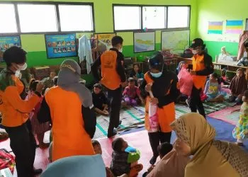 Trauma healing untuk anak-anak terdampak erupsi Gunung Semeru