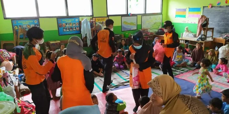 Trauma healing untuk anak-anak terdampak erupsi Gunung Semeru