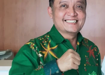 Ikhlas, Catatan Warek II Unisma