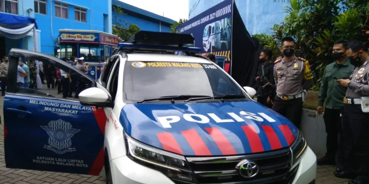 mobil - Polresta Malang Kota Terapkan Sistem Tilang Elektronik Mobile Per 1 Januari 2022