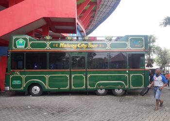 Bus Macito lama yang mangkrak sejak 2019. Foto: M Sholeh