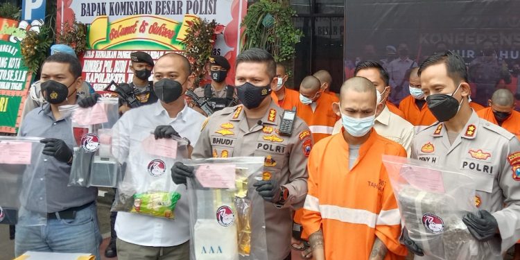 Polresta Malang Kota mengungkap kasus peredaran narkotika di wilayah Kota Malang. Foto: M Sholeh