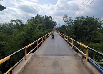Jembatan Lowokdoro di Kelurahan Bumiayu, Kecamatan Kedungkandang yang telah beroperasi pasca perbaikan. Foto: dok