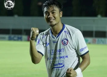 Arema FC Paksa Bhayangkara FC Turun Tahta Liga 1 2021