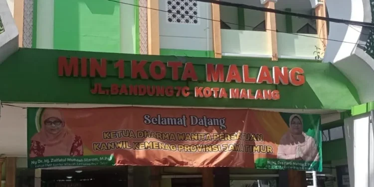 man - Bersebelahan dengan MAN 2 Kota Malang, MIN 1 dan TK BA Restu Hentikan Pembelajaran Tatap Muka