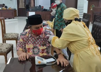 DPRD Kota Malang dan Jurnalis Malang Raya Terima Vaksin COVID-19 Booster