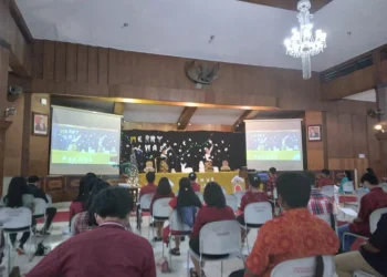 Forum Mahasiswa Katolik Malang Raya Rayakan Natal di STIE Malangkucecwara