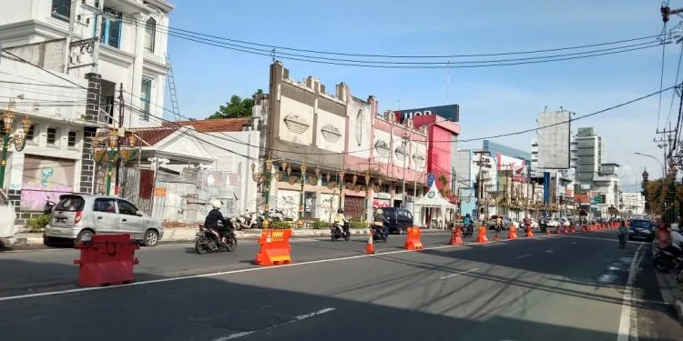 kayutangan - Lampu Hias Kayutangan Bakal Dipasang hingga Alun Alun Tugu Kota Malang