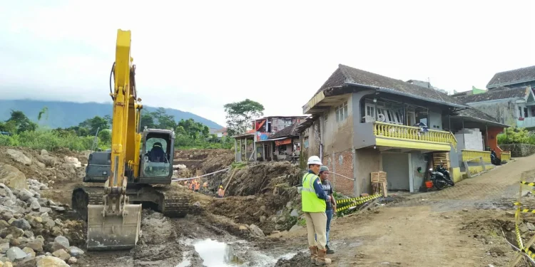 Sungai Sambong dilebarkan 4 meter