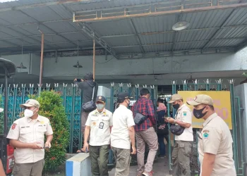 Satpol PP sidang warung jual masakan daging anjing