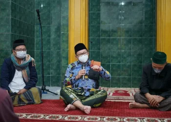 silaturahmi - Perkuat Silaturahmi dengan Masyarakat, Sutiaji Kembali Gelar Safari Subuh