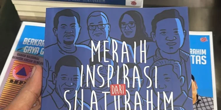 Tampak depan buku Meraih Inspirasi dan Silaturahim. Foto: dok