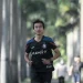 Beri Kado untuk Tugu Media Group, Pelari Maraton Eko Cahyono Lari 17 Km