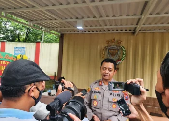 Praktis, Lapor Polisi Kini Bisa Lewat WhatsApp