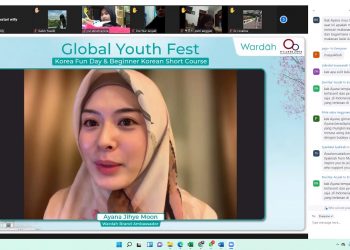 Ayana Jihye Moon, Brand Ambassador Wardah saat sharing motivasi. Foto: dok