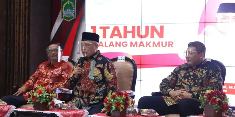 sanusi - Sanusi-Didik Gelar Peringatan 1 Tahun Malang Makmur