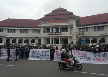 Aksi Demo Mahasiswa Solidaritas konflik Wadas