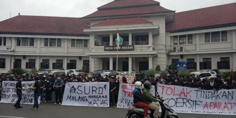 Aksi Demo Mahasiswa Solidaritas konflik Wadas