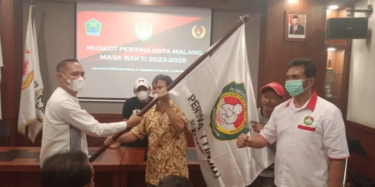 pertina - Yiyesta Ndaru Terpilih Secara Aklamasi Menjadi Ketua Pertina Kota Malang
