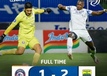 arema - Bekuk Arema FC, Persib Bandung Tempel Ketat Pemuncak Klasemen