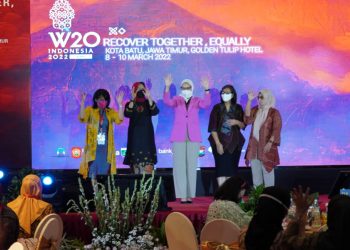 Perhelatan pembukaan Woman 20 (W20) Presidensi Indonesia di Golden Tulip. Foto: dok