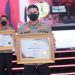 Kapolresta Malang Kota, Kombes Pol Budi Hermanto menerima penghargaan pelayanan publik dari Menpan RB. Foto: Polresta Malang Kota