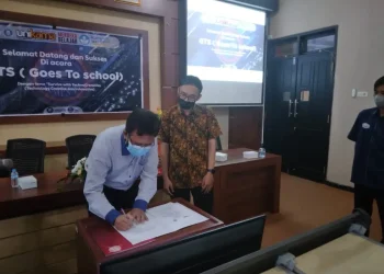 school - Melalui Goes to School, Unikama Jalin Kerja Sama Dengan SMK Al Kaaffah