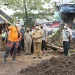 banjir - Tinjau Lokasi Banjir, Sanusi Salurkan Bantuan untuk Para Korban