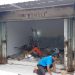 Pembangunan kembali kios-kios di Pasar Bululawang yang terbakar. Foto: Aisyah Nawangsari