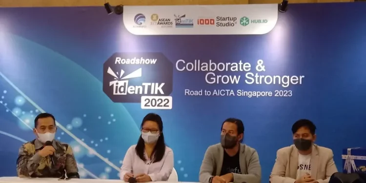 Koordinator Program IdenTIK Kominfo, Hari Purwadi menyampaikan alasan memilih Kota Malang menjadi lokasi Roadshow IdenTIK 2022. Foto: M Sholeh