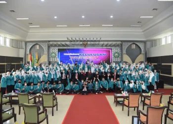 FEB Unisma yudisium lulusan Hibrid