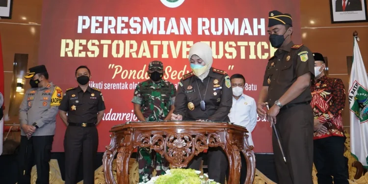 Kejati Jatim resmikan pondok restorasi justice di Kota Batu