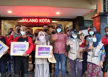Relawan Operasi Semeru