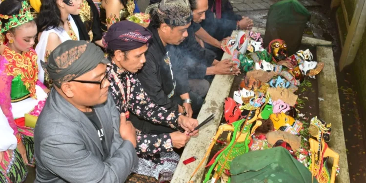 wilujengan - Wilujengan, Megengan, dan Nyadran di Festival Kampung Budaya Polowijen