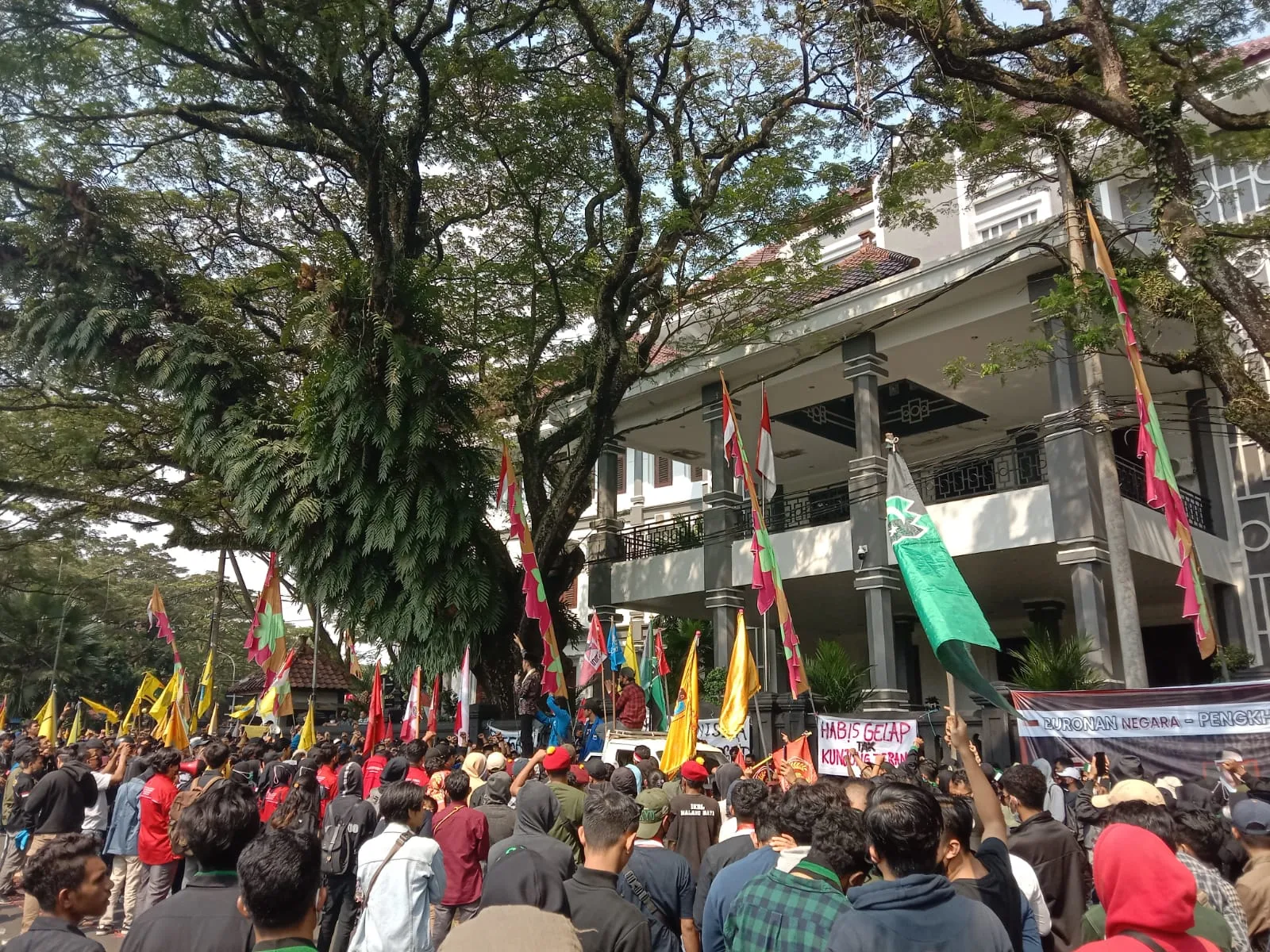 mahasiswa