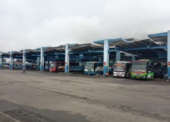 Armada bus di terminal arjosari Kota Malang