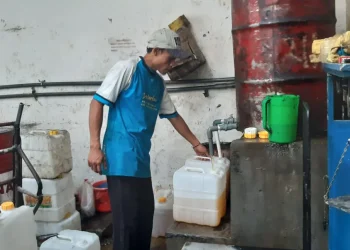 Distribusi minyak goreng curah bersubsidi