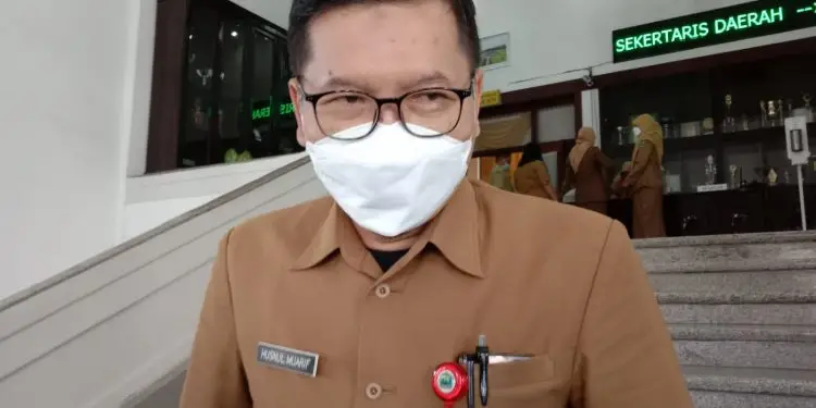Kadinkes Kota Malang terkait isoter