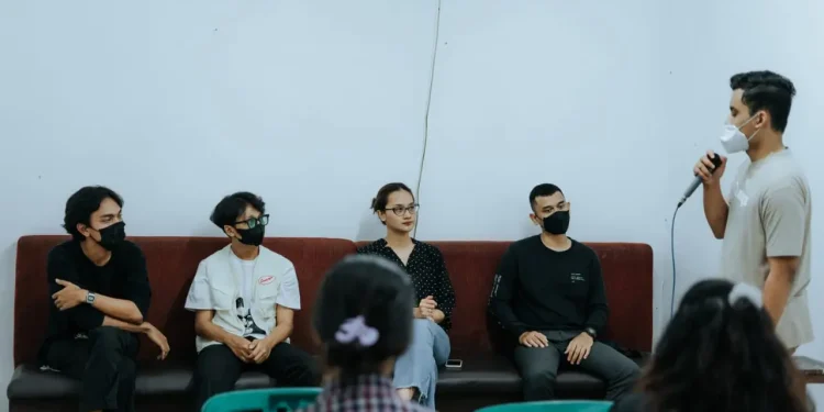 diskusi sampah plastik Kopi di Kota Malang
