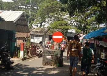 Akses jembatan splindit hanya untuk pejalan kaki